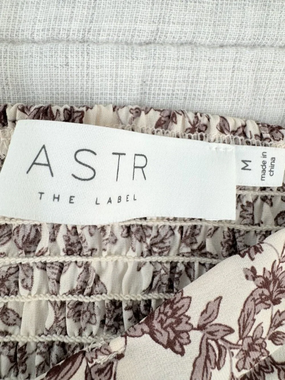 Astr romantic label